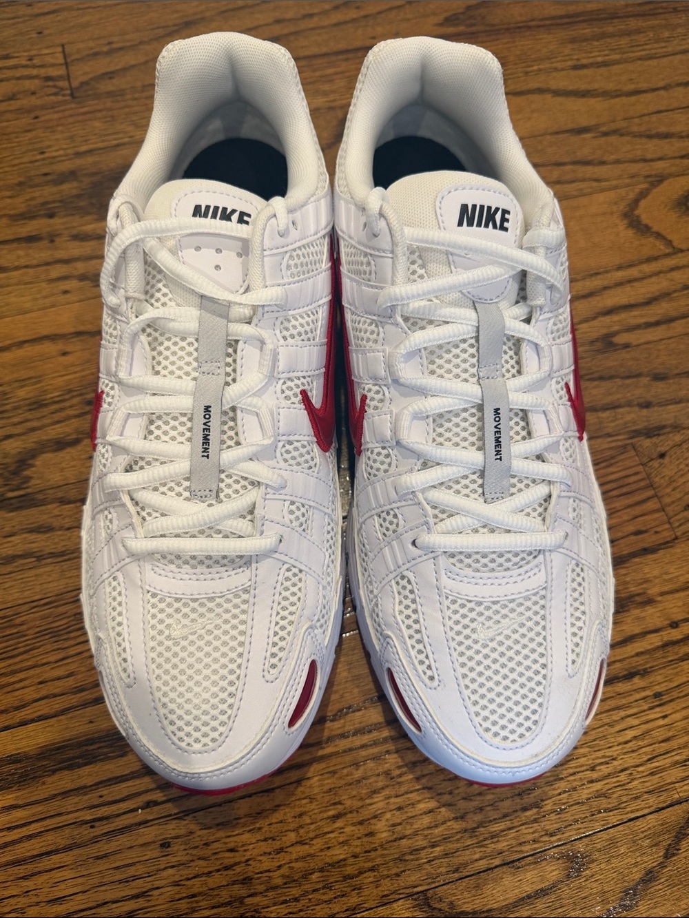 Nike NWOT Men’s White Sneakers with Red Swoosh